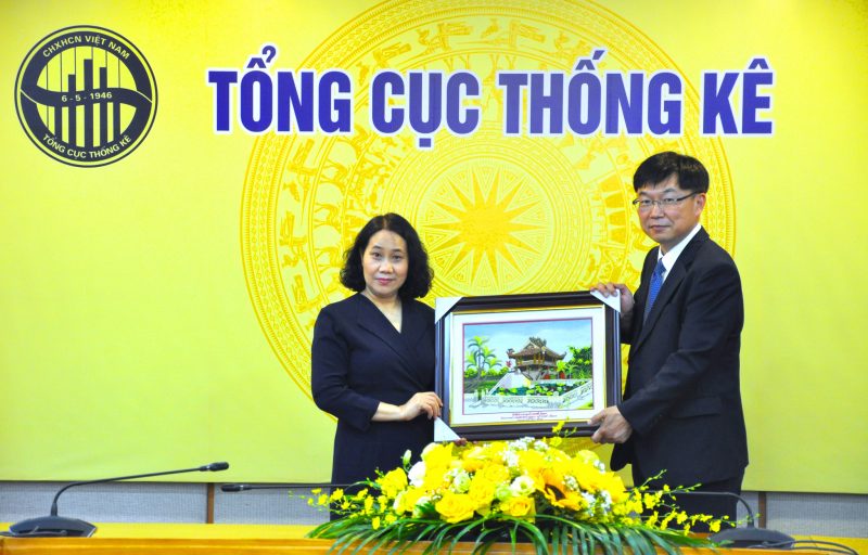 Cán Cân Thương Mại: Thông tin, Công thức, Phân loại và Yếu tố ảnh hưởng 13 Tổng cục Thống kê ở Việt Nam