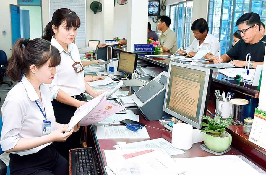 Xử Lý Tình Huống Trục Trặc Giấy Tờ