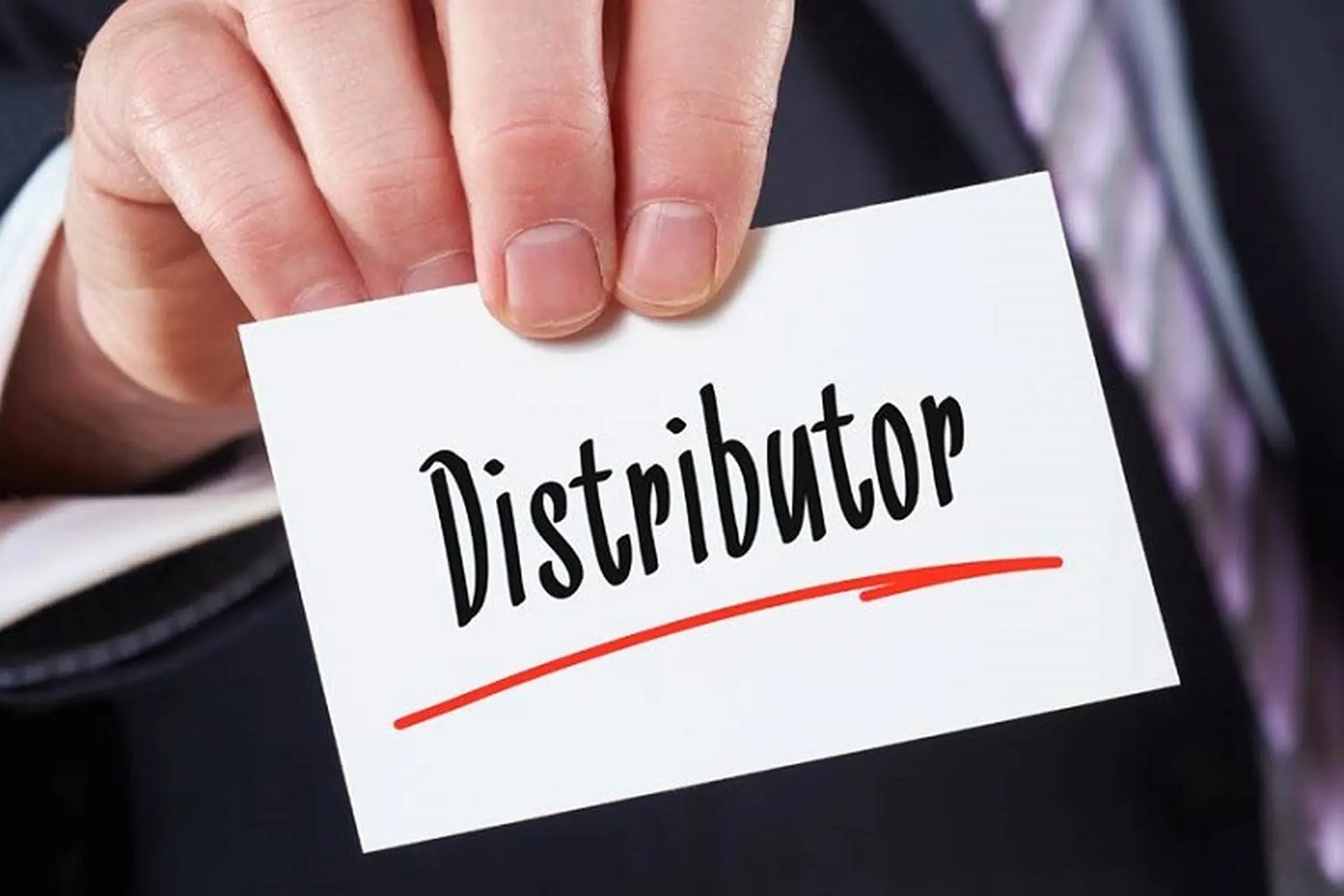 Distributor