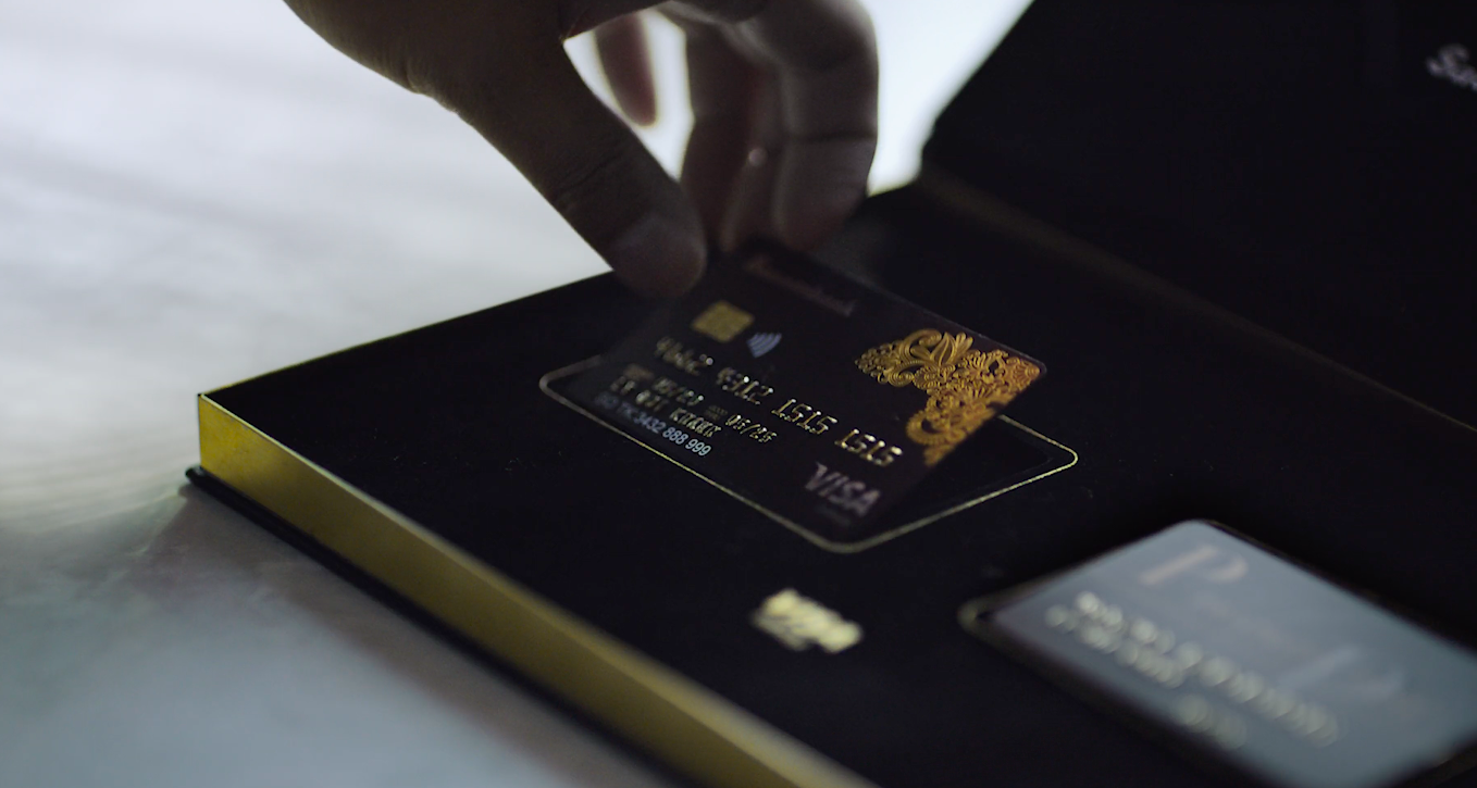 Thẻ Sacombank Visa Infinite