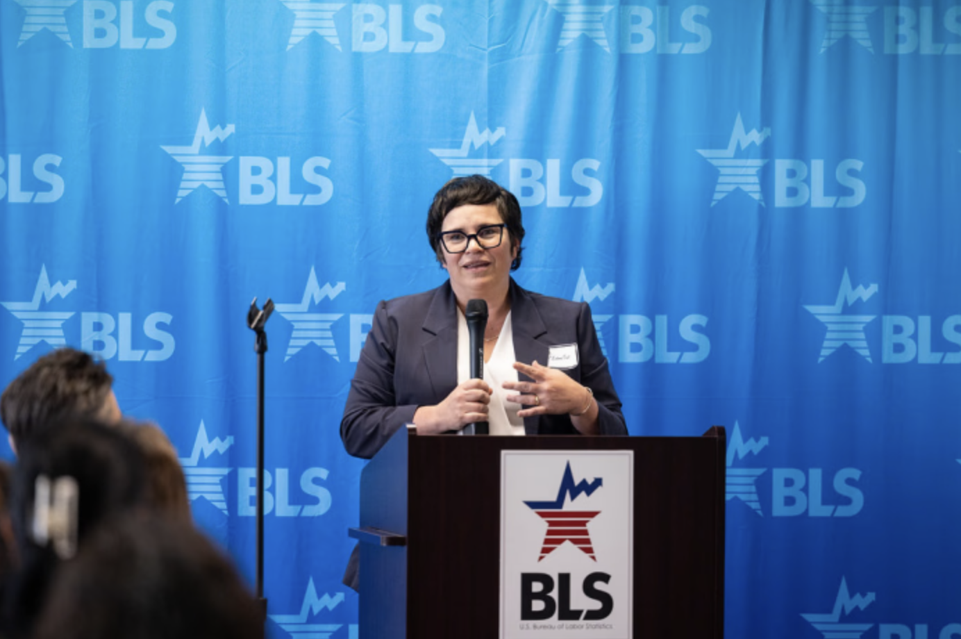 Chỉ số CPI: Thông tin, Đặc điểm, Tác động và Cách phân tích 9 Cục Thống kê Lao động (BLS)