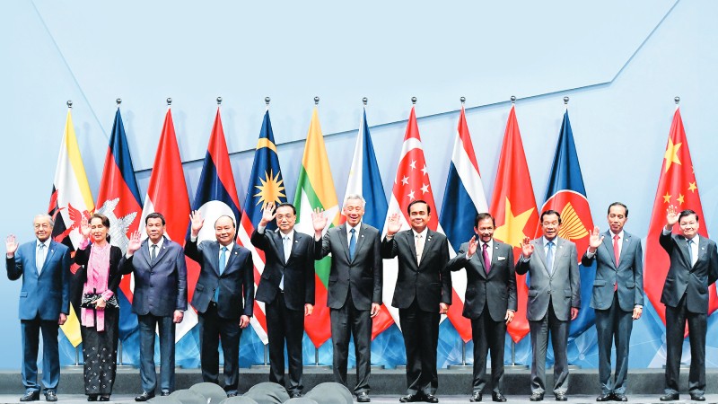 Gia nhập ASEAN