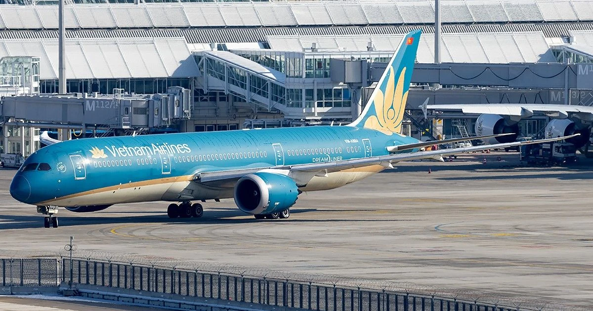 Vietnam Airlines