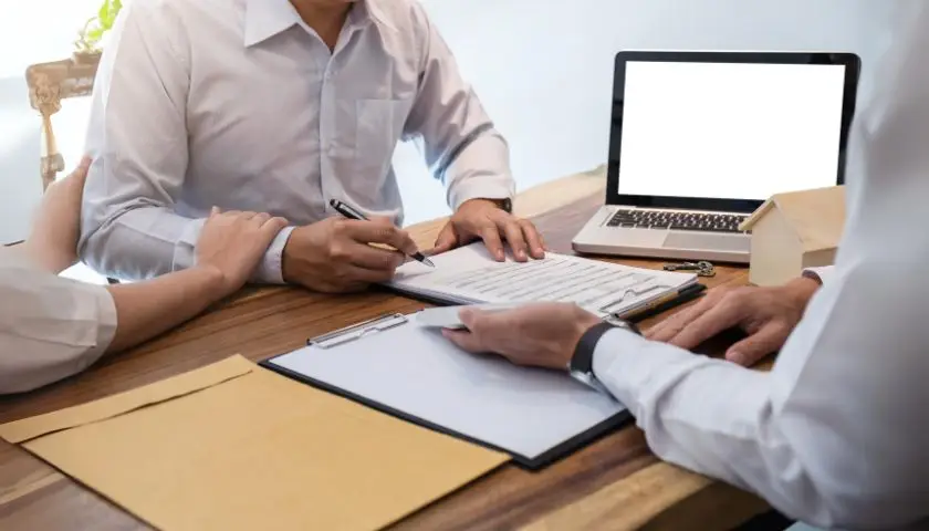 Đàm phán một kế hoạch trả nợ mới