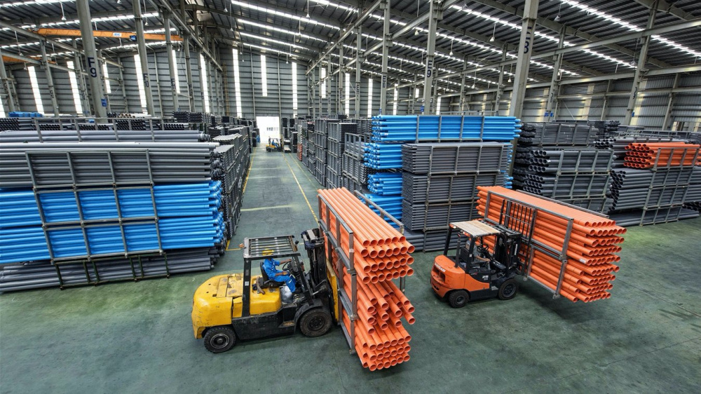 Mô Hình Mẹ - Con Và Sức Mạnh Từ 3 Nhà Máy