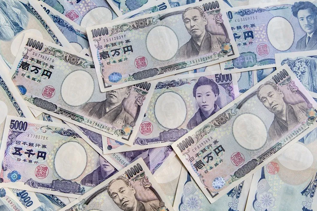 JPY