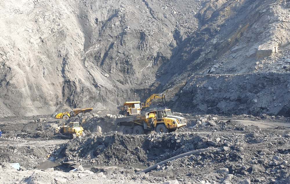 Cụm mỏ Đèo Nai - Cọc Sáu