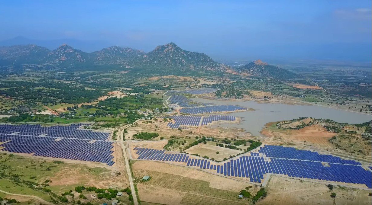 Nhà máy Điện mặt trời Hồ Bầu Ngứ