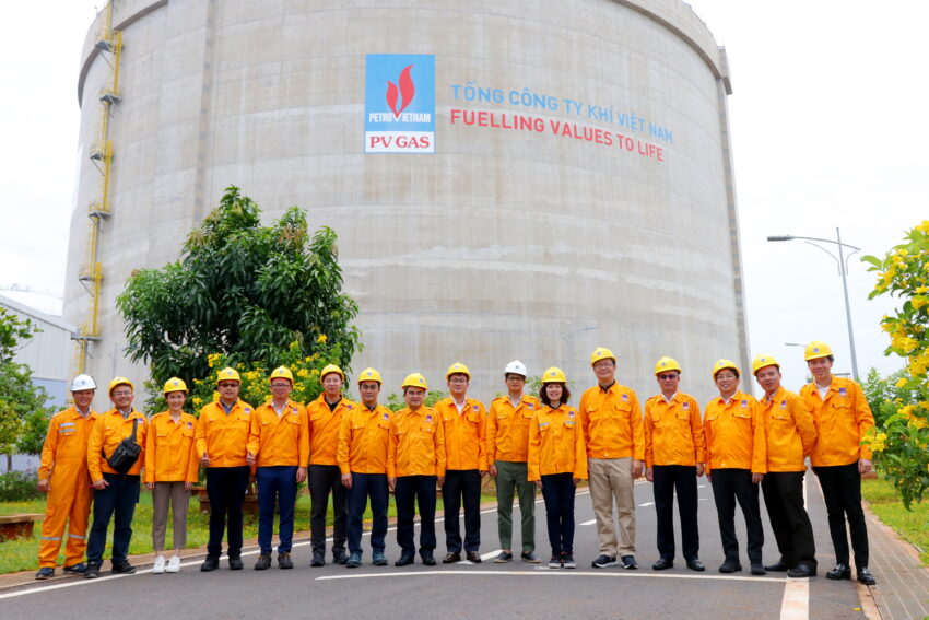 Cổ phiếu PTT: Thông tin, Đặc điểm, Tiềm năng và Chiến lược đầu tư 2026 2 PTT1 e1774750049604