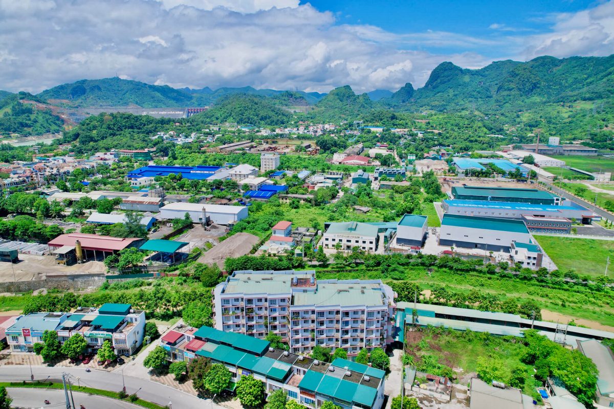 Cổ phiếu C22: Thông tin, Đặc điểm, Tiềm năng và Chiến lược đầu tư 1 Công ty Cổ phần Đầu tư và Phát triển KCN Sông Đà