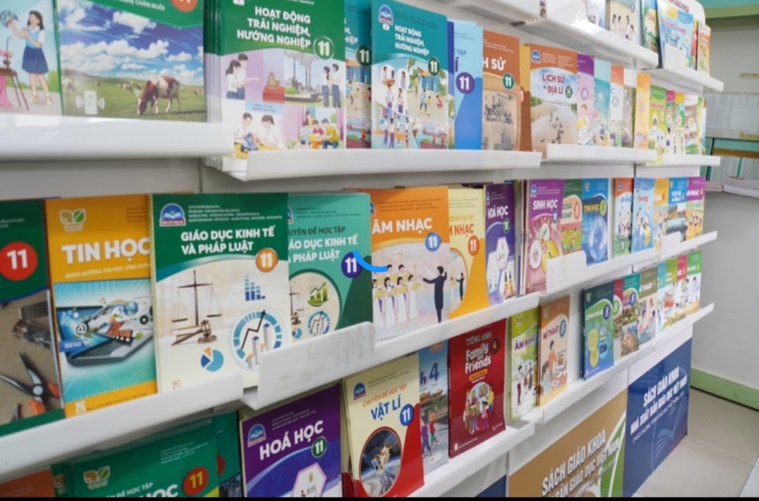Mảng sách giáo khoa