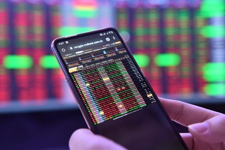 Xanh vỏ đỏ lòng trong chứng khoán