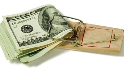 Bẫy tài chính: Thông tin, Dấu hiệu, Nguyên nhân và Cách phòng tránh